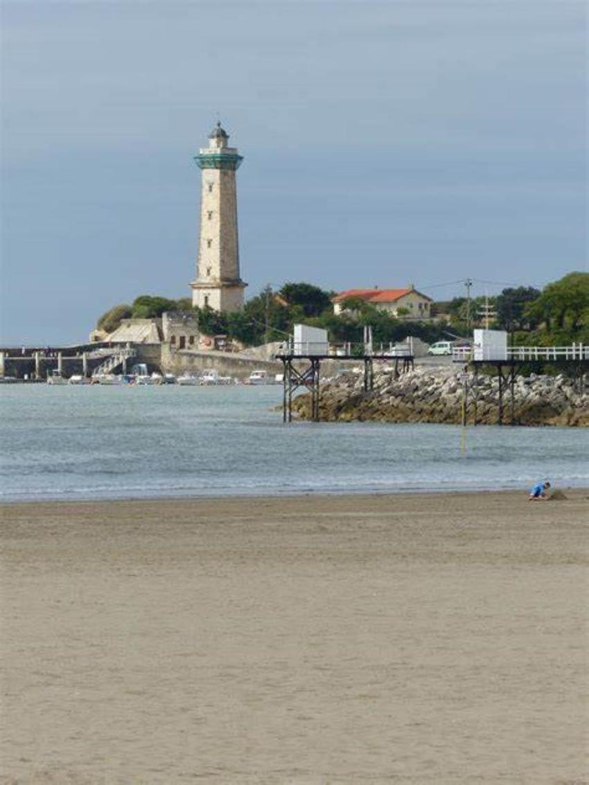 A 2 Pas De La Plage De La Vallieres Saint-Georges-de-Didonne Exterior photo